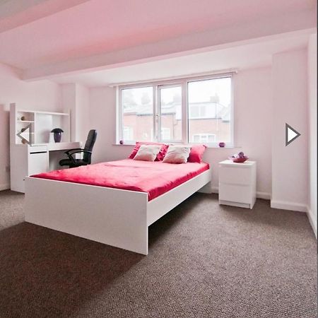 Budget Double Room Close To Leeds University And City Centre 外观 照片